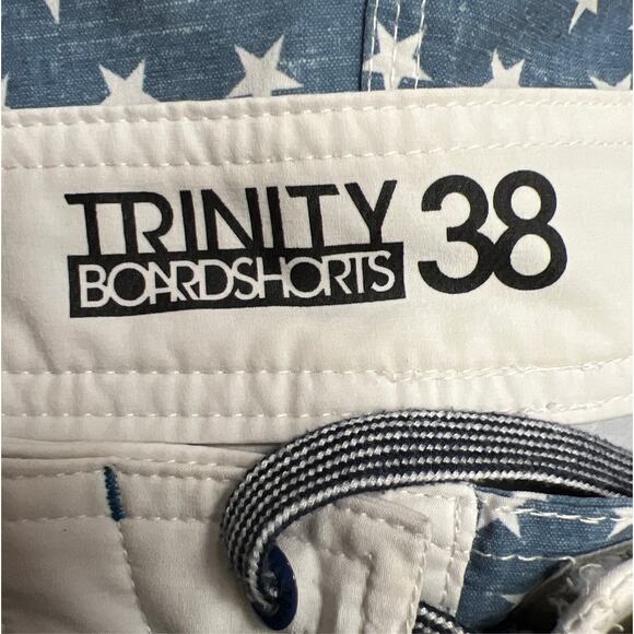 Trinity Board Shorts Swim Patriotic Red White Blue Stare Flag Size 38 Unlined - Picture 6 of 7